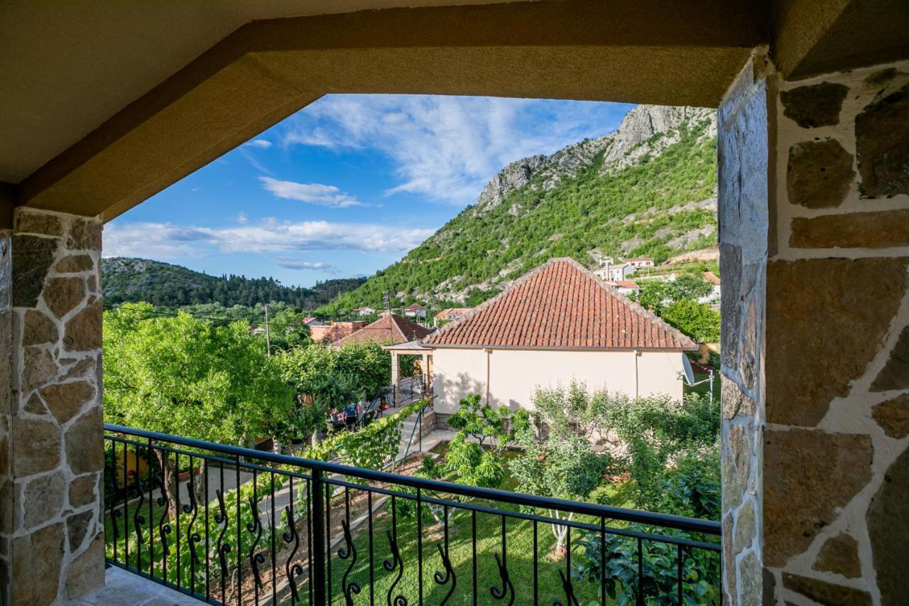 Ethno Lodge Ab Вирпазар Экстерьер фото